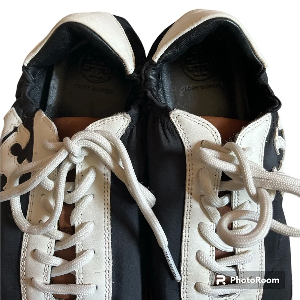 Tory Burch Tory Sneaker - Picture 6 of 9